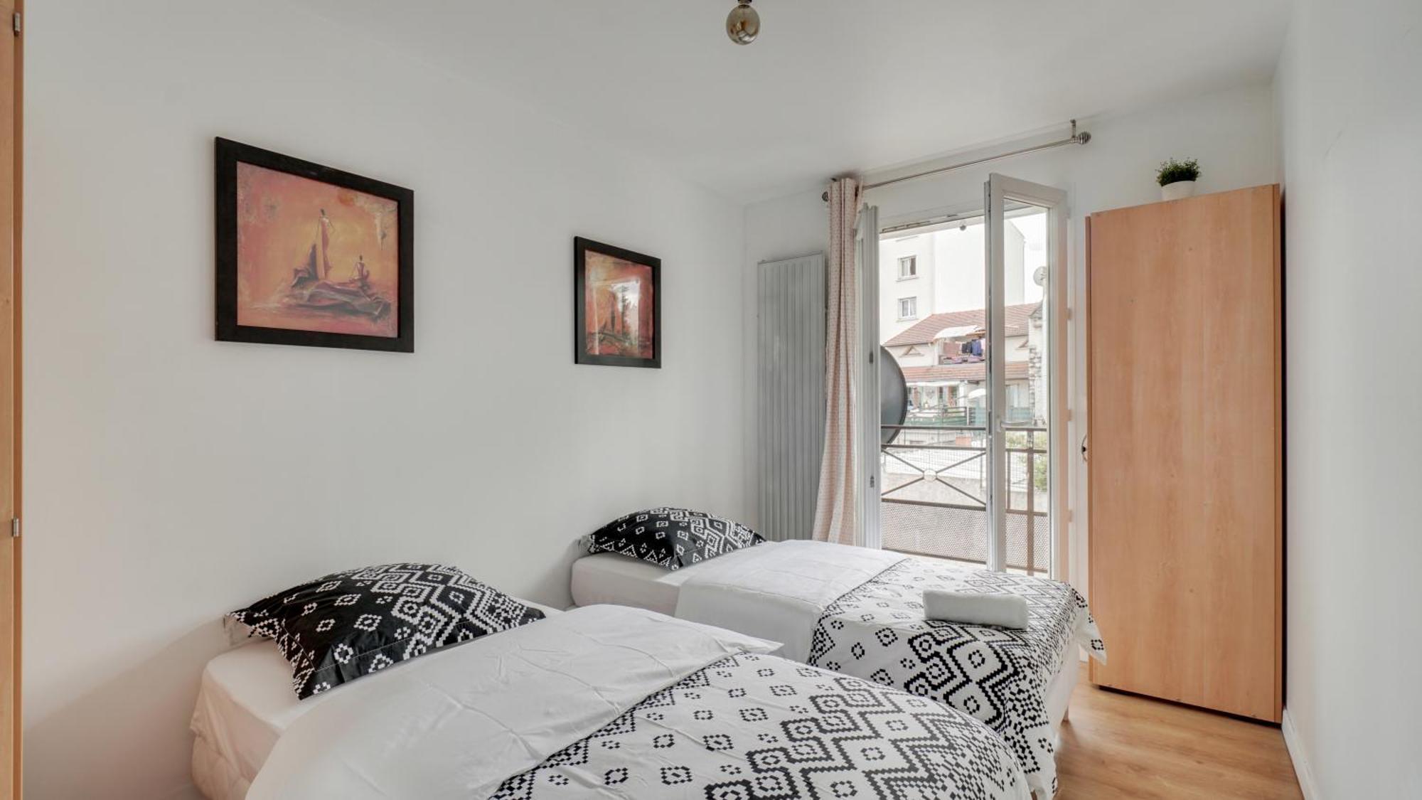 Chic Apart With Parking Near Paris Обервил Екстериор снимка
